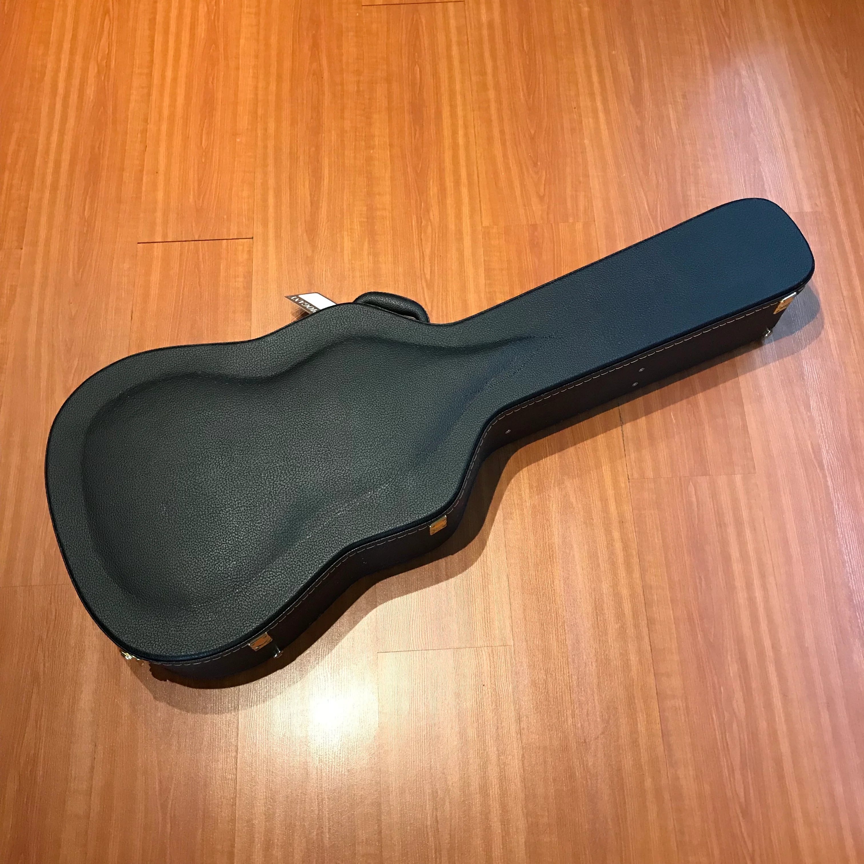 Crossrock Dreadnought Acoustic Guitar Hardcase - Image 2