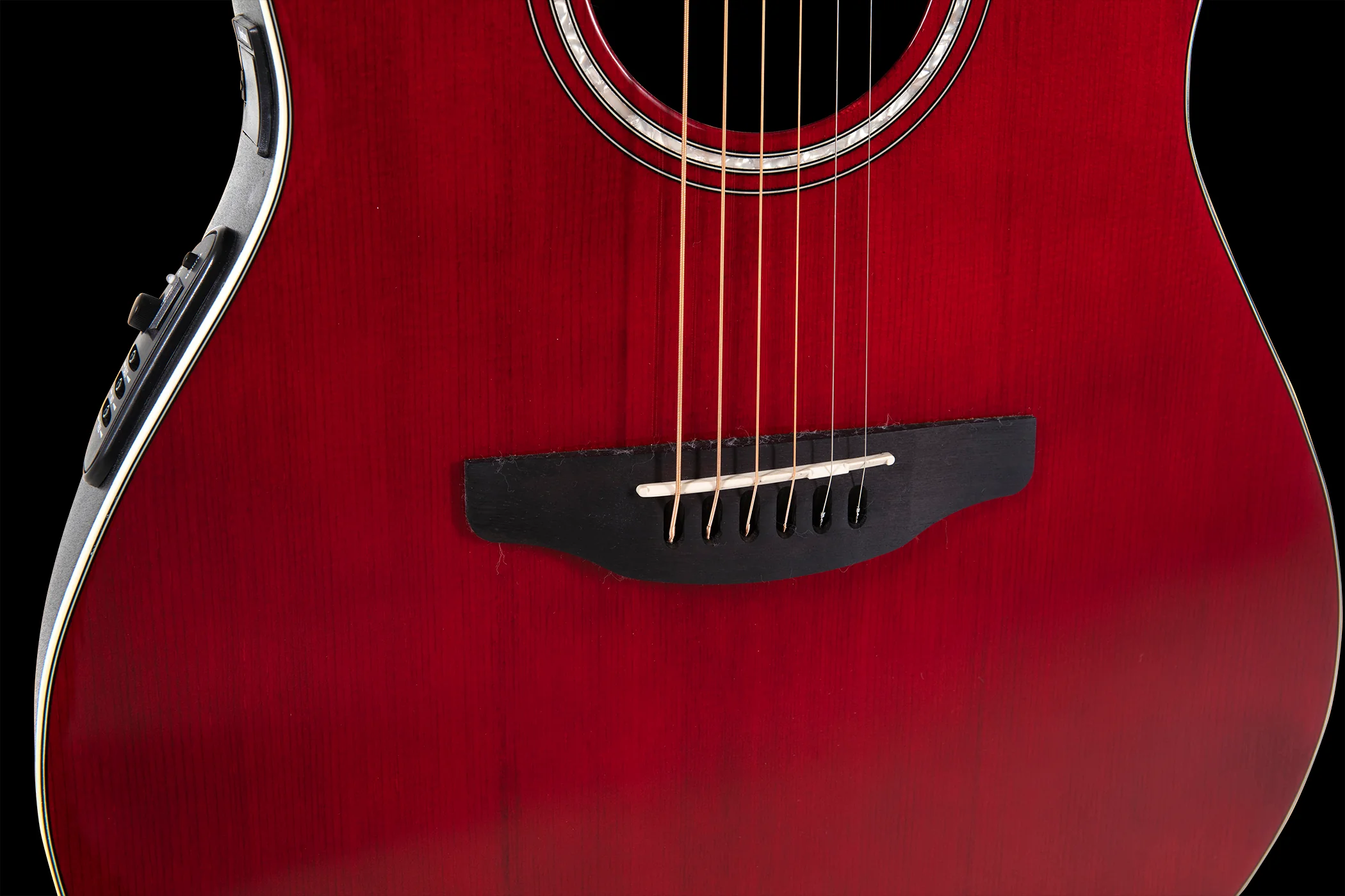Ovation CS24-RR-G E-Acoustic Guitar Celebrity CS Standard Mid Cutaway Ruby Red - Image 9
