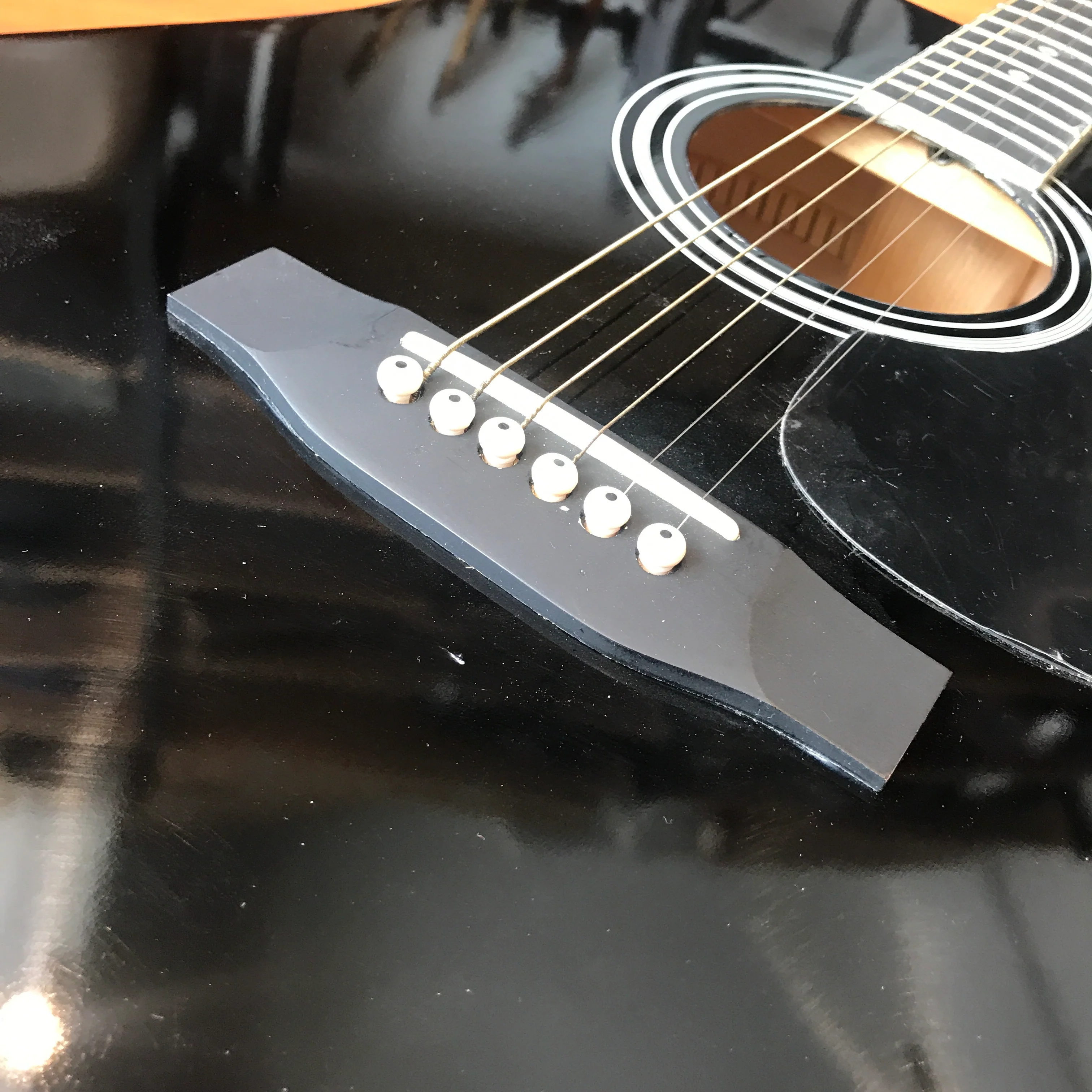 Suzuki SDG 5PK Black Finish Acoustic Guitar - Image 3