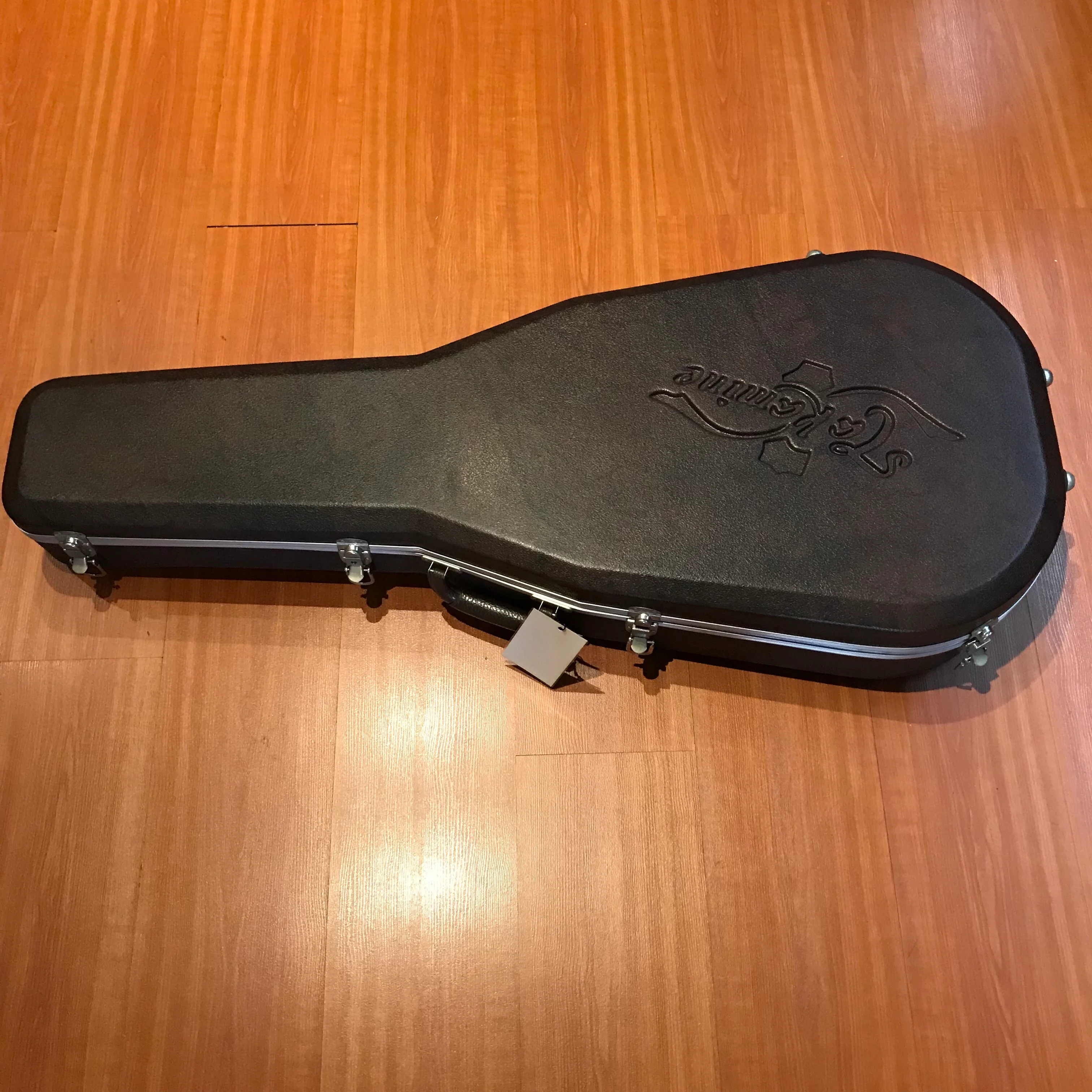 Takamine EAN60C Nylon Cutaway Classical Guitar - Image 5