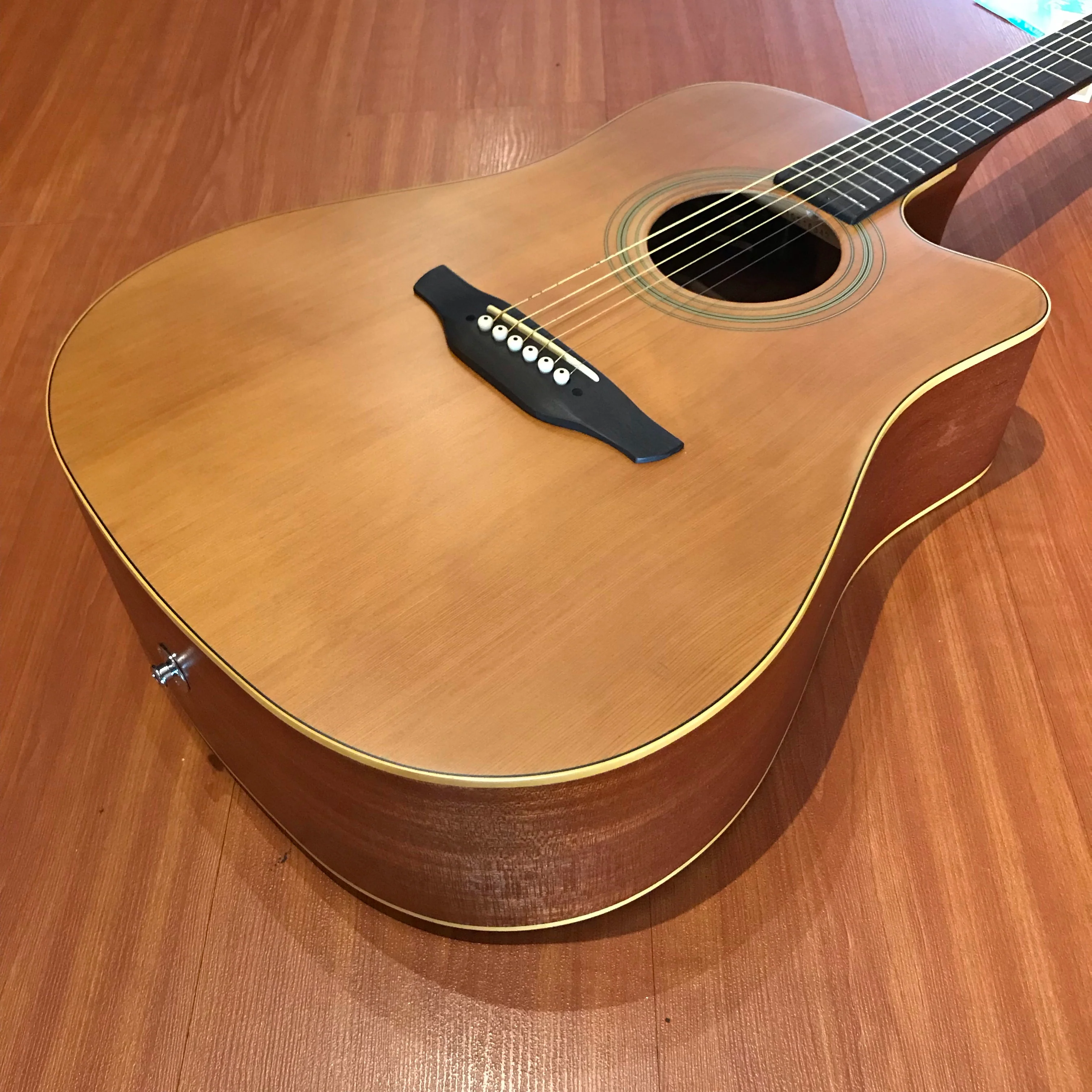 Takamine EGS330SC Cutaway Acoustic Dreadnought Guitar - Image 6
