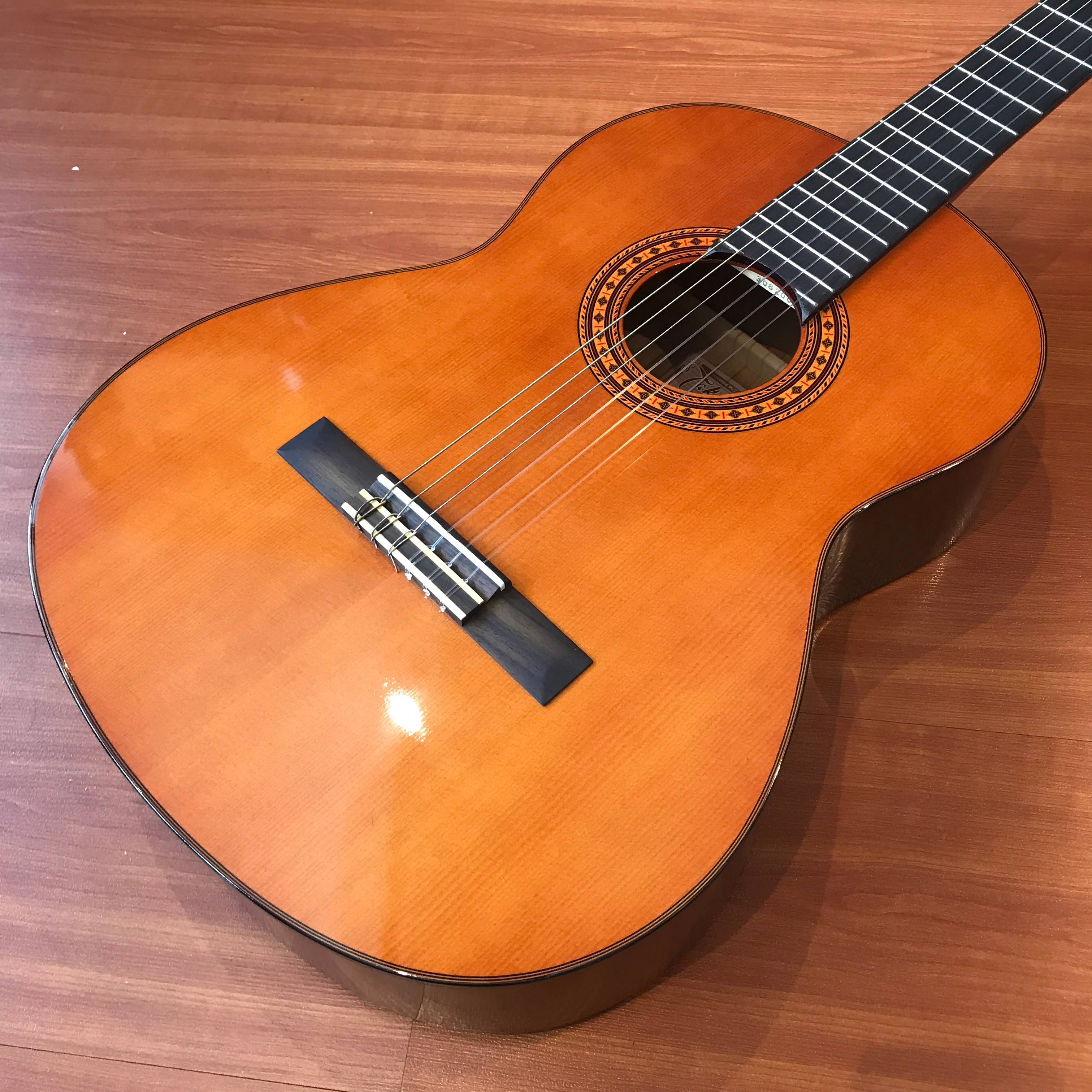 Takamine G116 Natural Finish Classical Guitar - Image 5